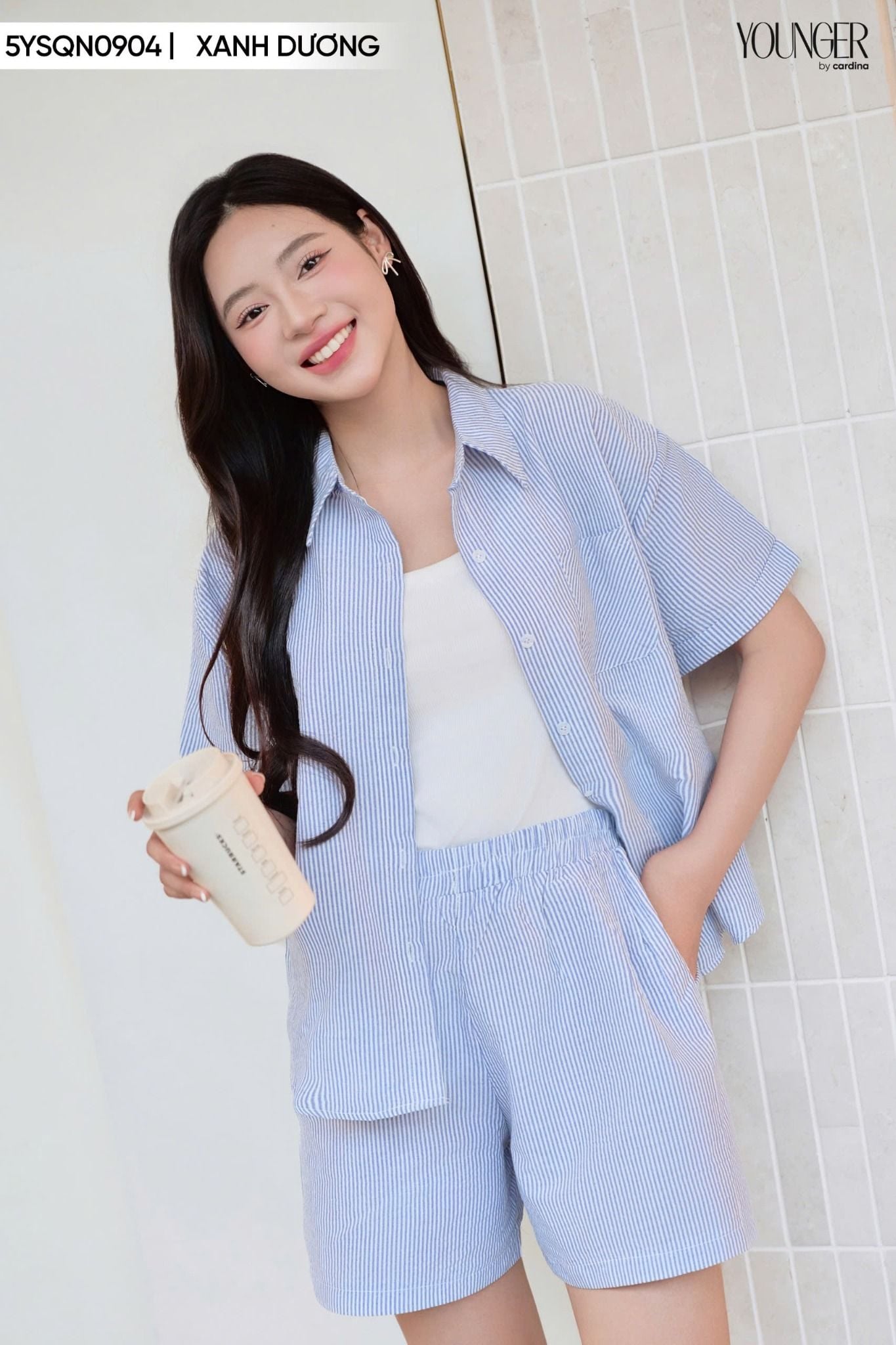  Set áo sơ mi nữ chất thô họa tiết kẻ kèm quần sooc 