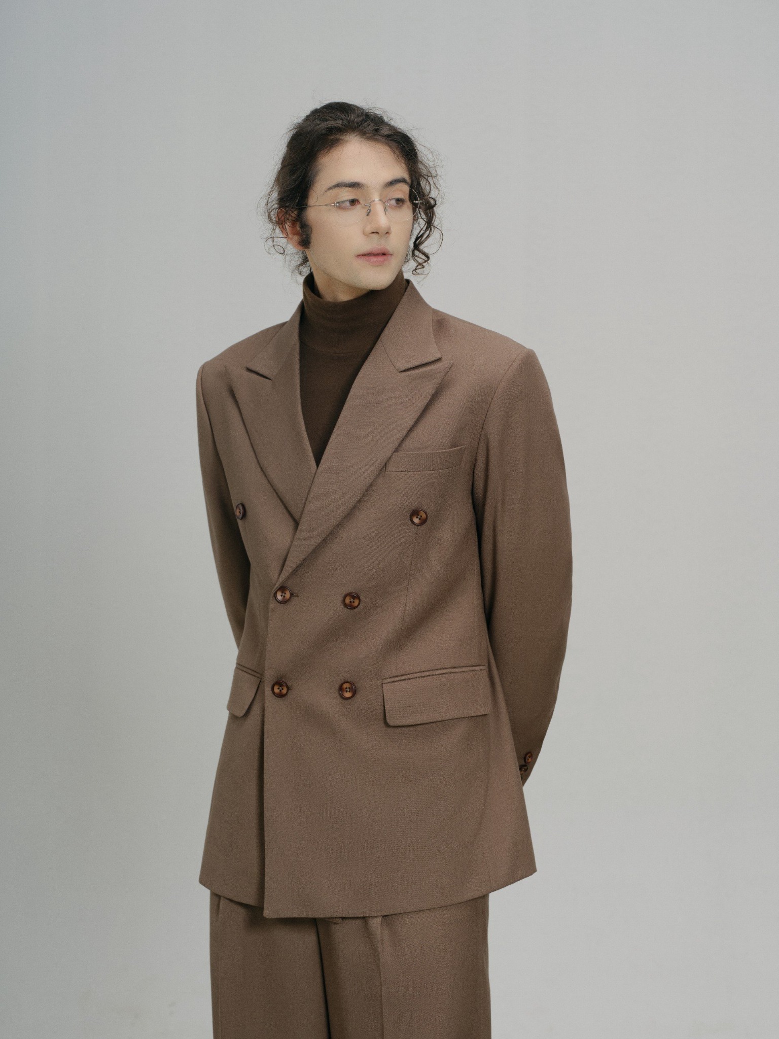  HERITAGE DOUBLE-BREASTED CASHMERE SUIT 