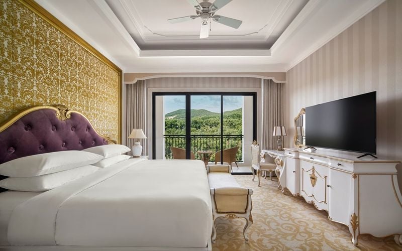 Nha Trang Marriott Resort & Spa Hòn Tre (Trọn Gói Ăn Uống Vui Chơi)