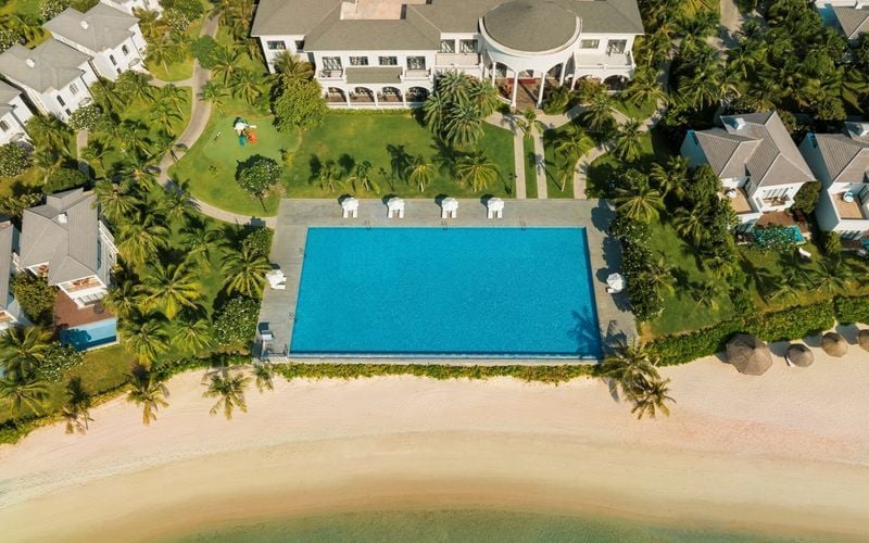 Nha Trang Marriott Resort & Spa Hòn Tre (Trọn Gói Ăn Uống Vui Chơi)