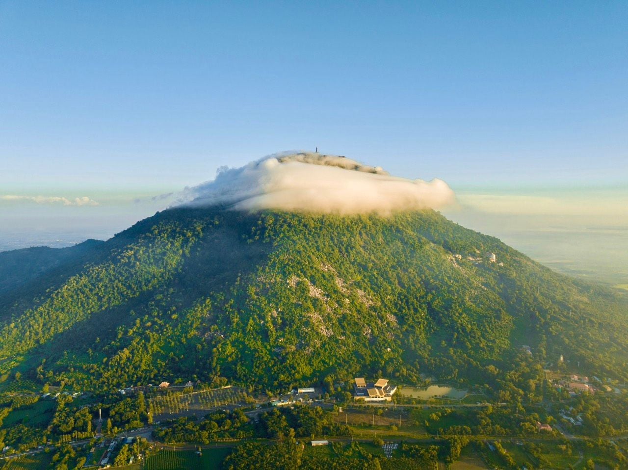 Vé cáp treo tham quan Sun World Bà Đen - Tây Ninh