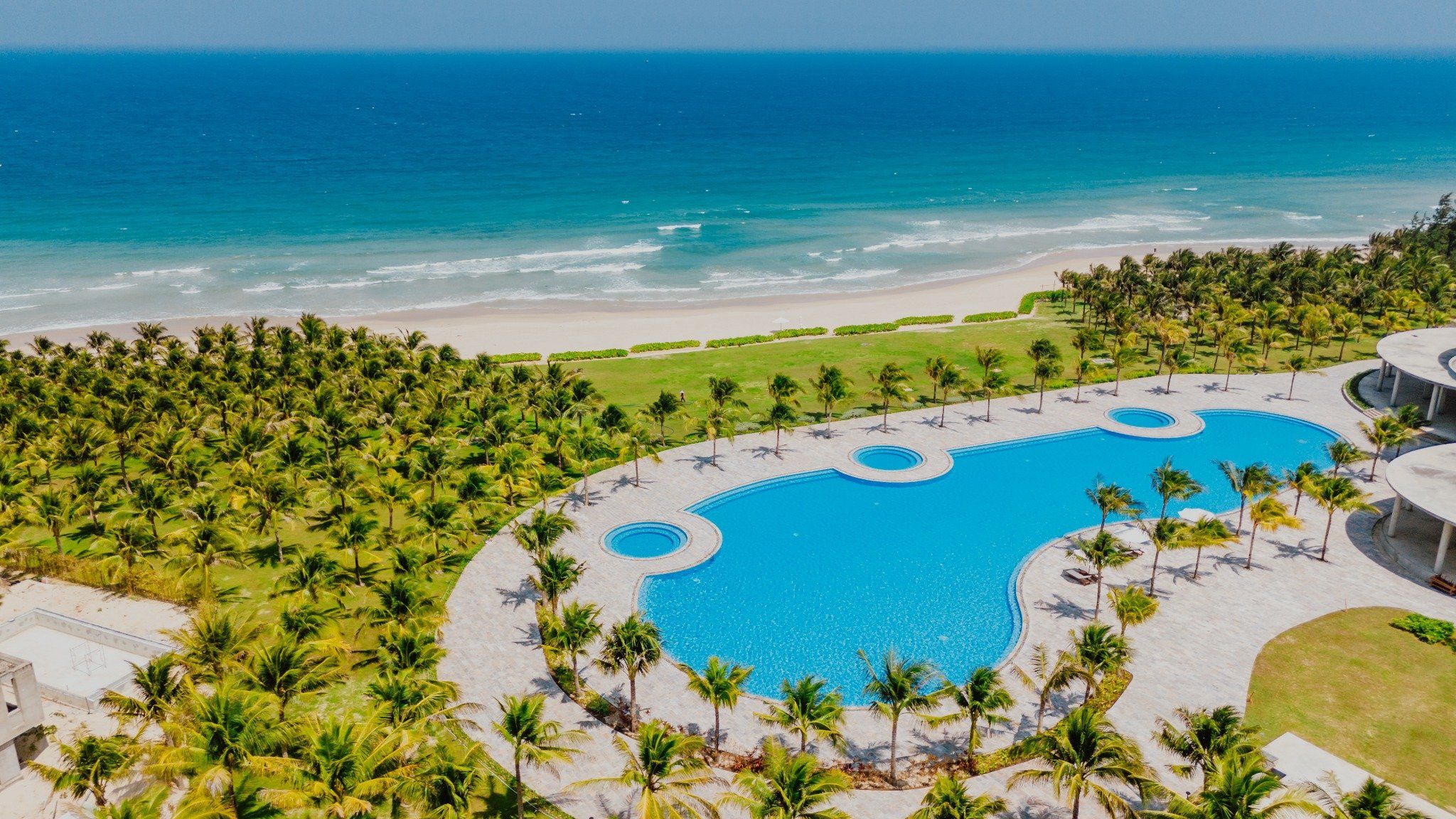 Aquamarine Resort Cam Ranh