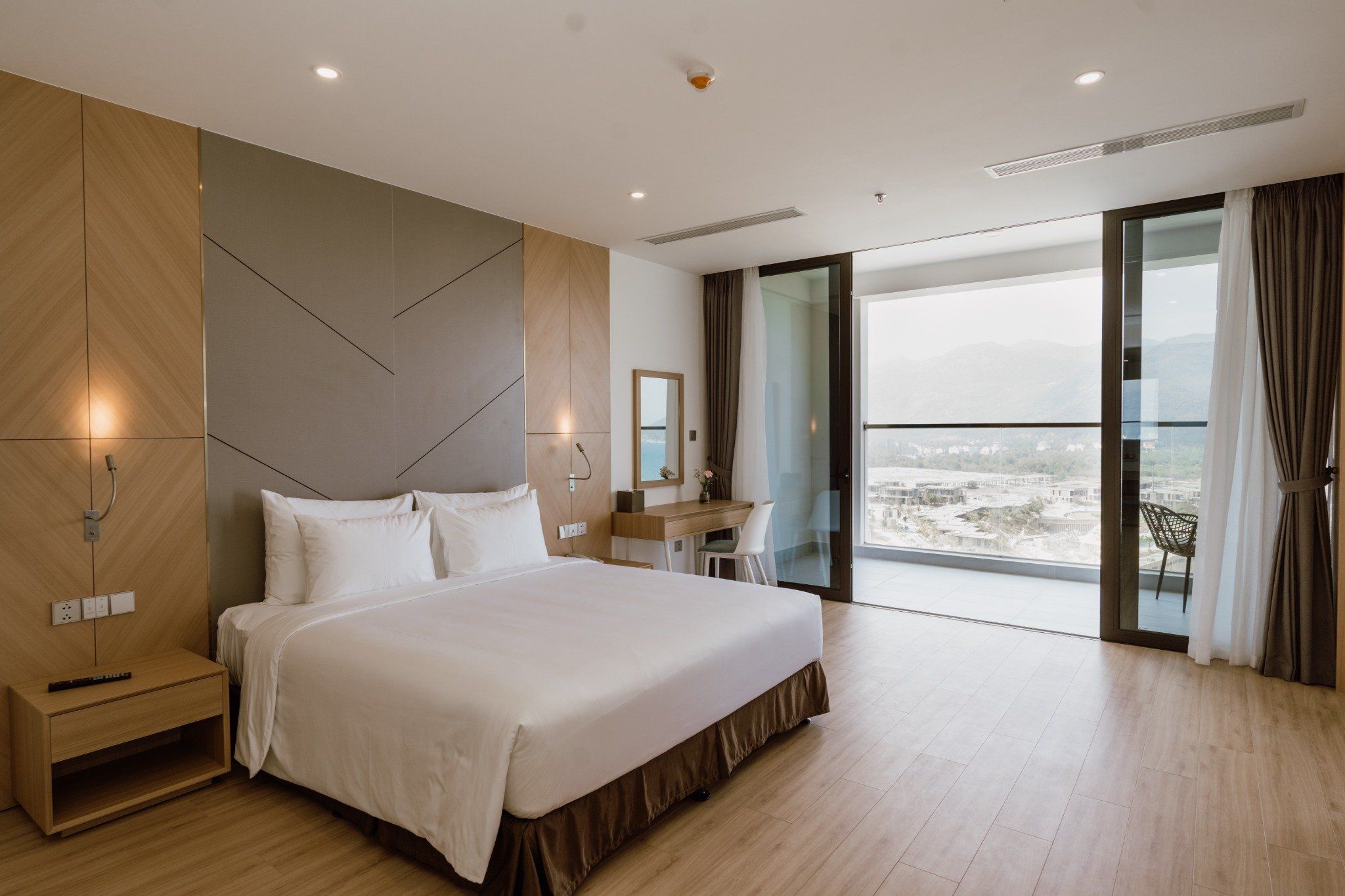 Aquamarine Resort Cam Ranh