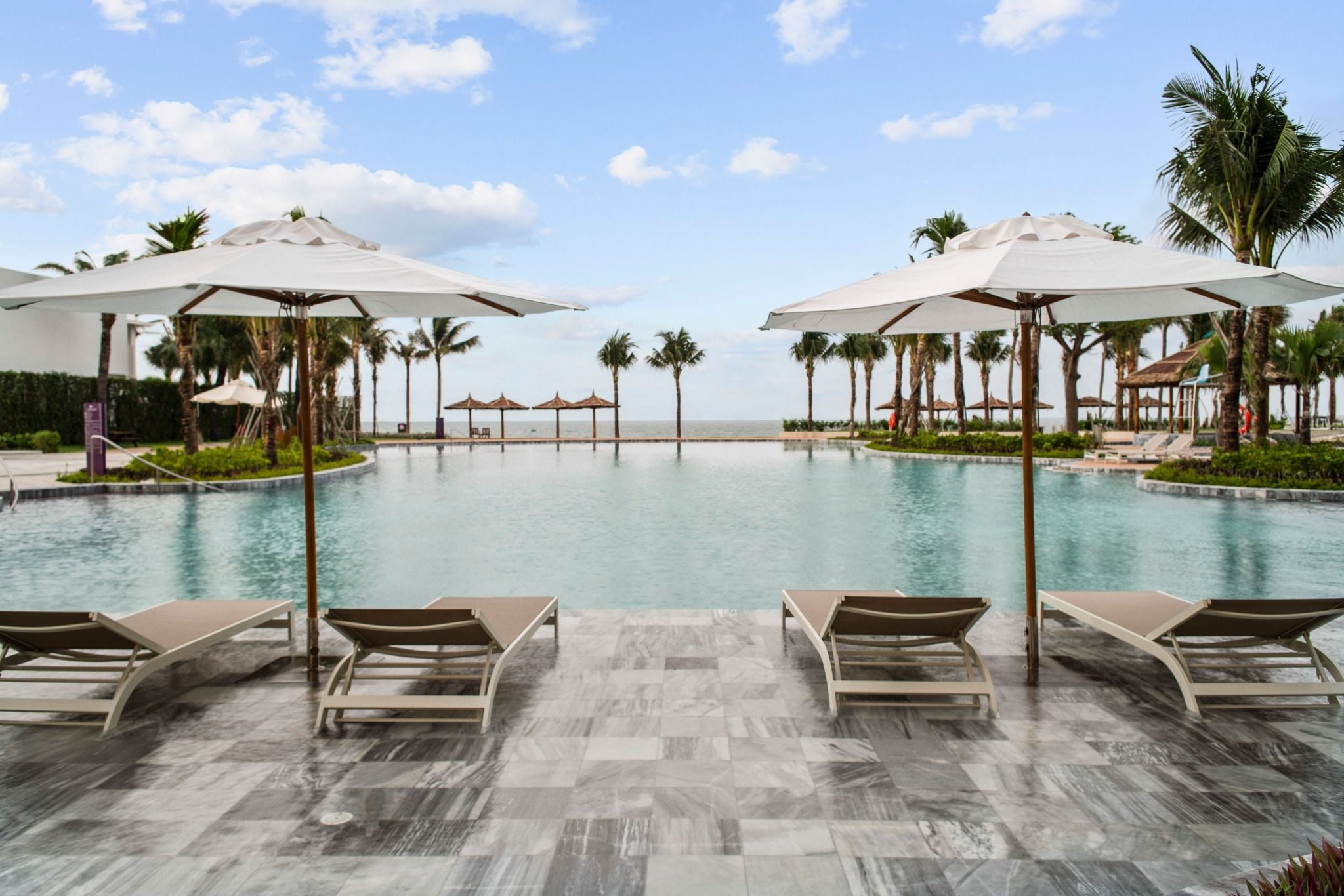 Dhawa Hồ Tràm Resort (Gồm Xe Đưa Đón)