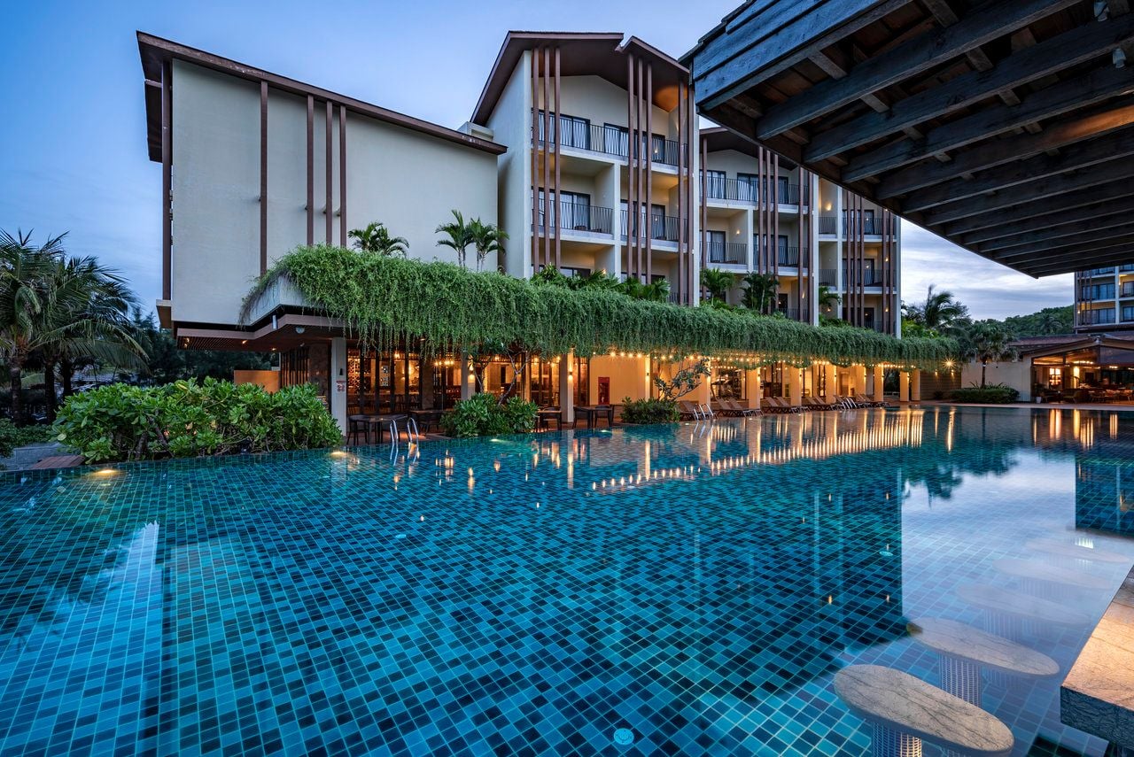 Dusit Princess Moonrise Beach Resort Phú Quốc