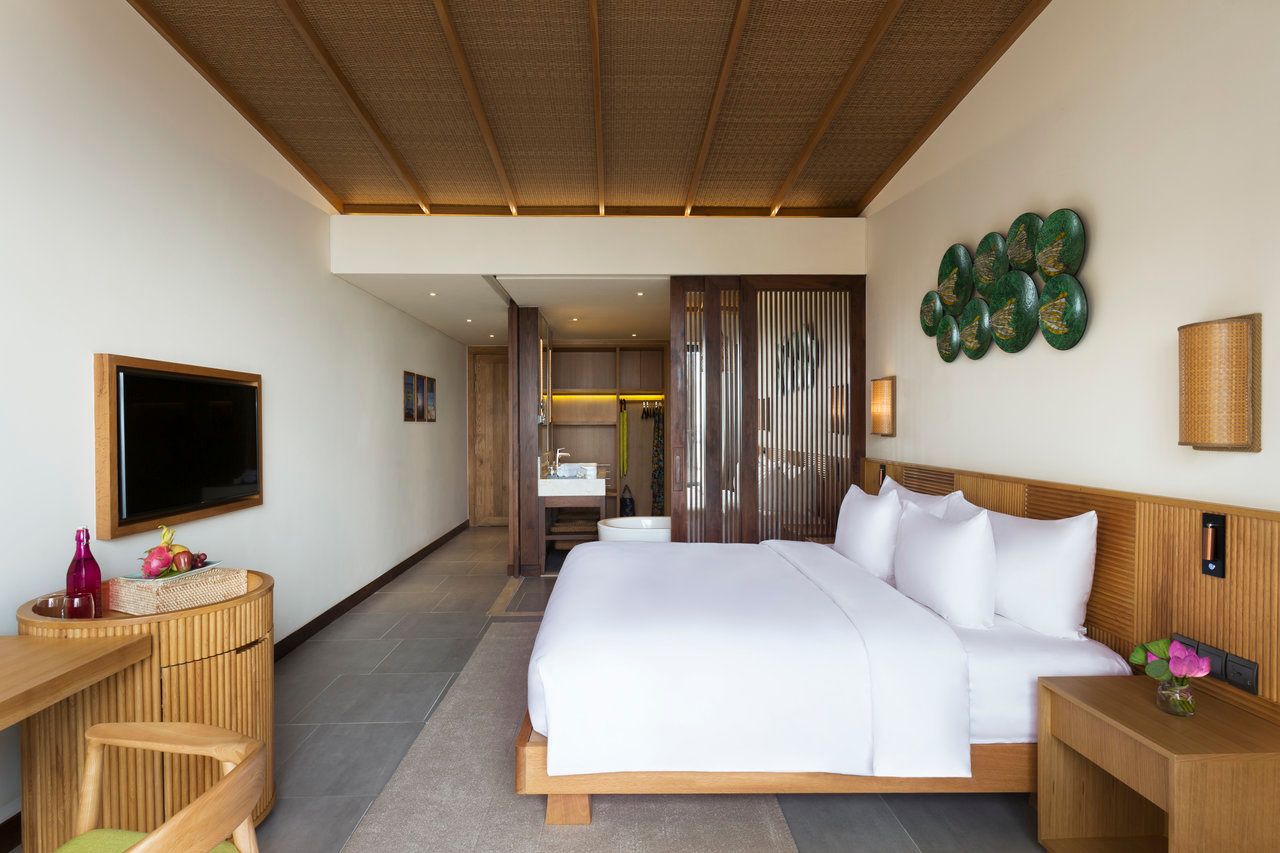 Dusit Princess Moonrise Beach Resort Phú Quốc