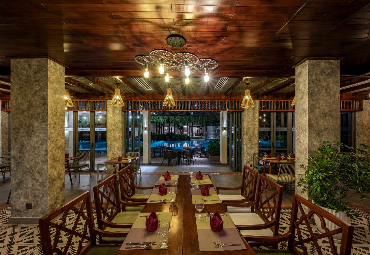 Dusit Princess Moonrise Beach Resort Phú Quốc