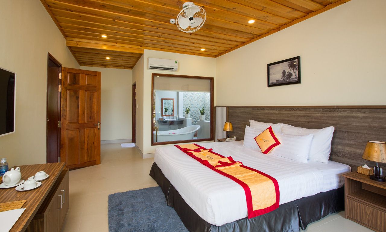 Elwood Premier Resort Phú Quốc