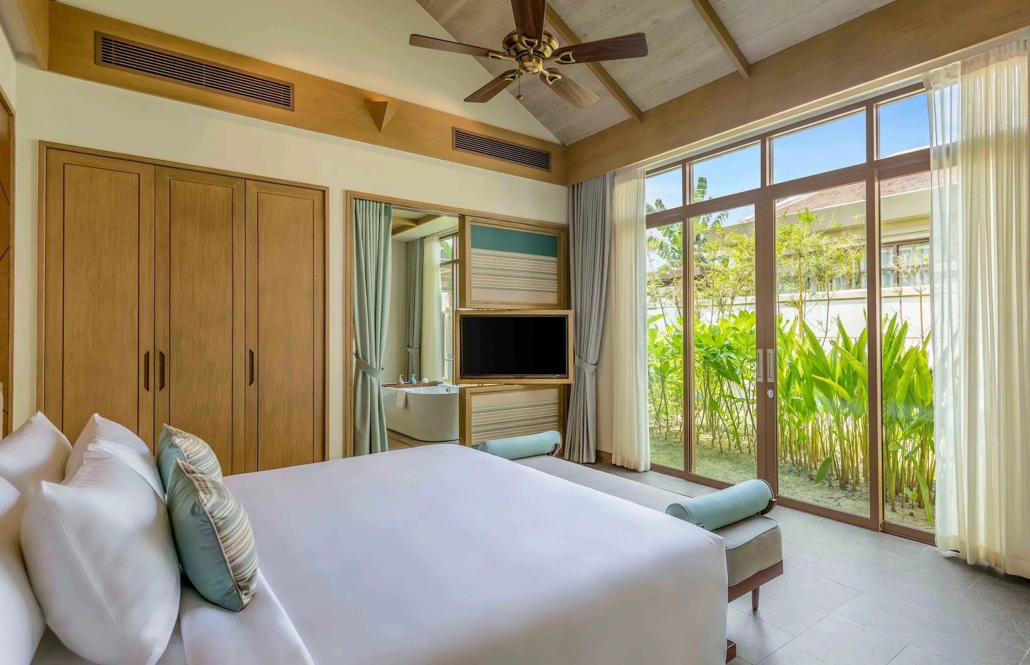 Fusion Resort & Villas Đà Nẵng