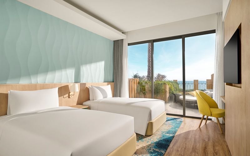 Holiday Inn Resort Hồ Tràm Beach (Gồm Xe Đưa Đón)