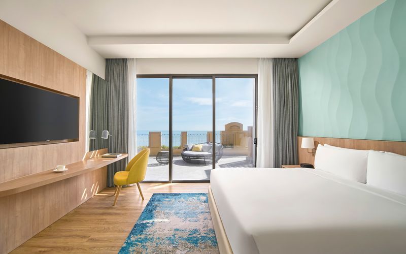 Holiday Inn Resort Hồ Tràm Beach (Gồm Xe Đưa Đón)
