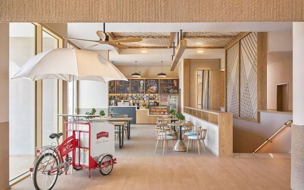 Rush Café tại IXORA Hồ Tràm by Fusion