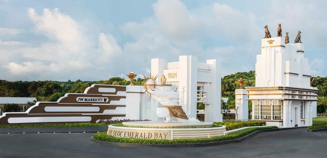 JW Marriott Phú Quốc Emerald Bay Resort & Spa