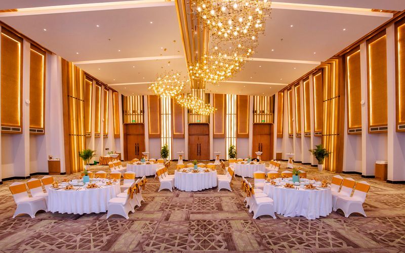 Khách Sạn FLC City Beach Quy Nhơn