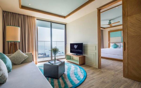 Khách sạn 5 sao Fusion Suite view biển ở bãi sau
