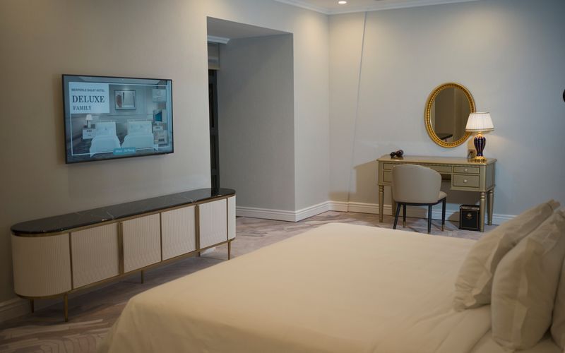 Khách sạn Merperle Đà Lạt