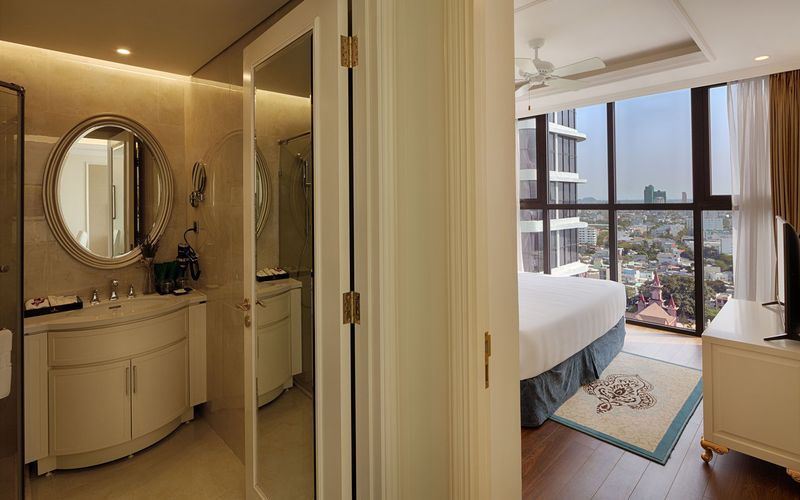 Melia Vinpearl Condotel Riverfront Đà Nẵng