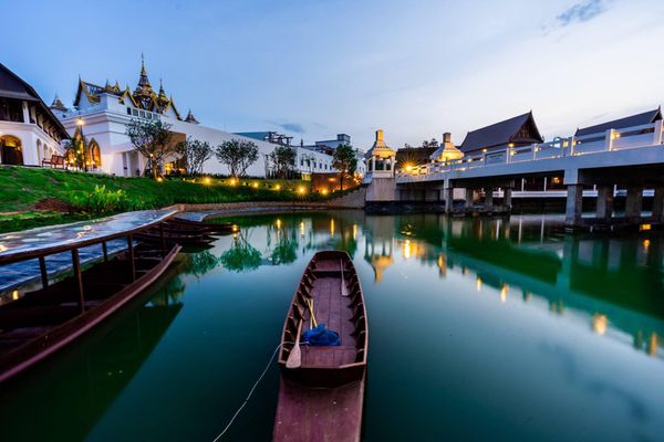 Legend Siam - công viên chủ đề huyền thoại văn minh Siam trong hành trình tour Bangkok - Pattaya 5N4Đ