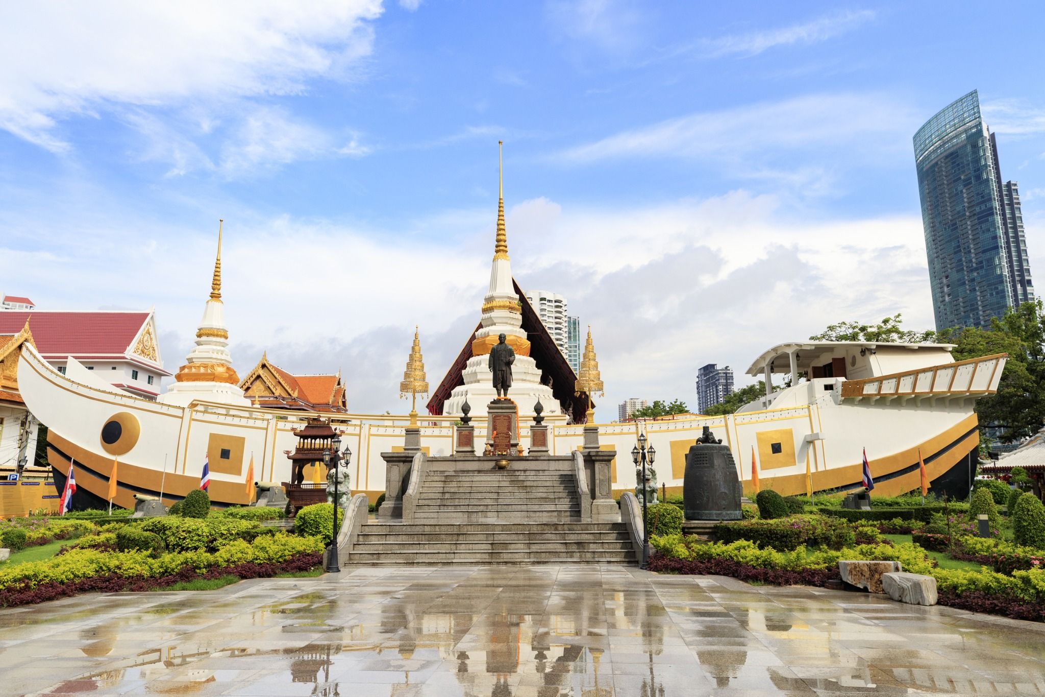 Tour Bangkok - Pattaya 5N4Đ từ TPHCM (Khách sạn 4*, tặng Buffet tại Baiyoke Sky)