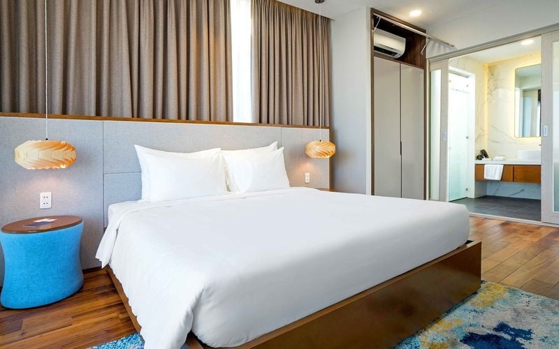 Oceanami Villas & Beach Club Resort Long Hải