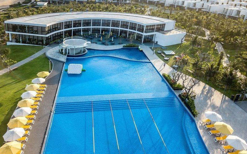 Oceanami Villas & Beach Club Resort Long Hải