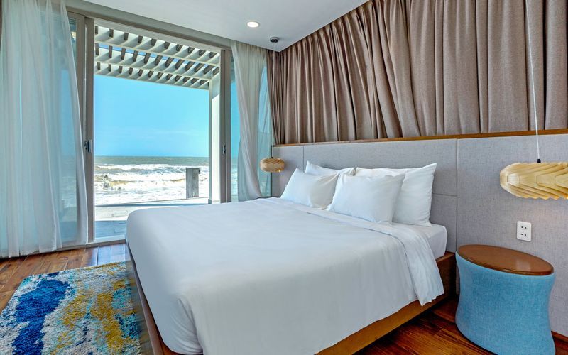 Oceanami Villas & Beach Club Resort Long Hải