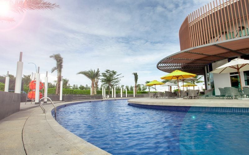 Oceanami Villas & Beach Club Resort Long Hải