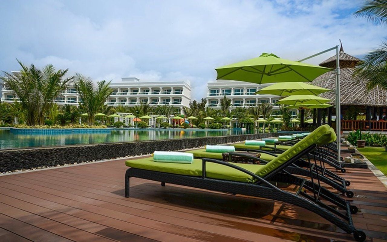 The Sailing Bay Beach Resort Mũi Né
