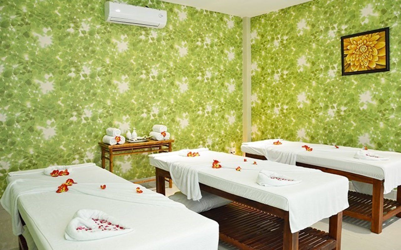 The Sailing Bay Beach Resort Mũi Né