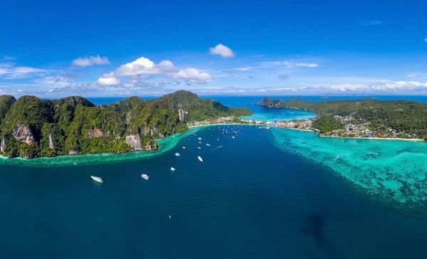 Tham quan vịnh Tonsai trong hành trình tour&nbsp;Phuket - Vịnh Phang Nga 4N3Đ tại Thái Lan