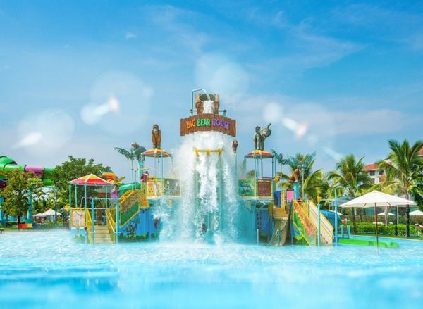 Công viên nước ngoài trời tại VinOasis Phú Quốc Resort