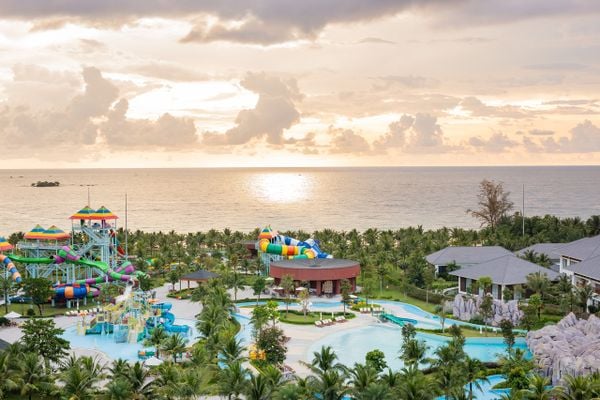 Công viên nước ngoài trời tại VinOasis Phú Quốc Resort
