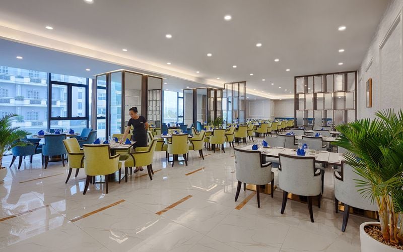 Khách sạn Vinpearl Beachfront Nha Trang