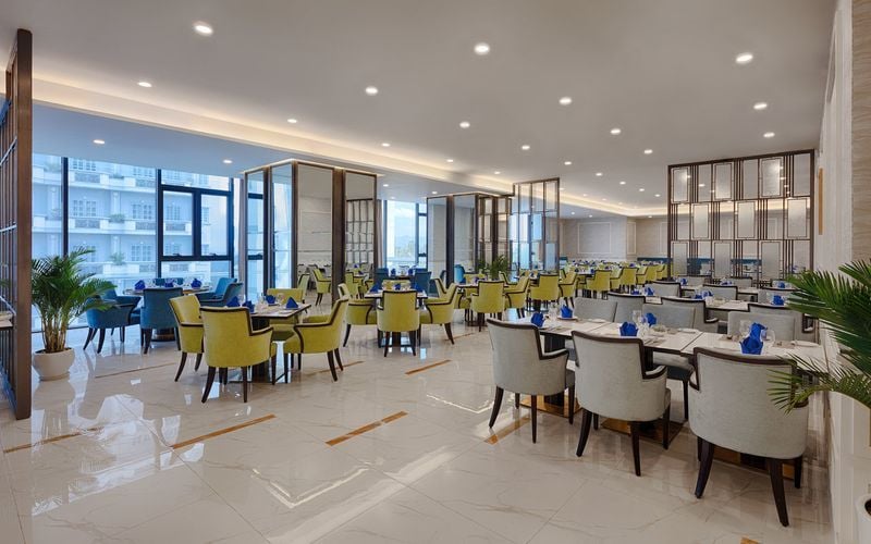 Khách sạn Vinpearl Beachfront Nha Trang