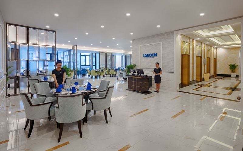 Khách sạn Vinpearl Beachfront Nha Trang