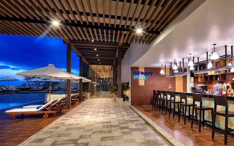 Khách sạn Vinpearl Beachfront Nha Trang