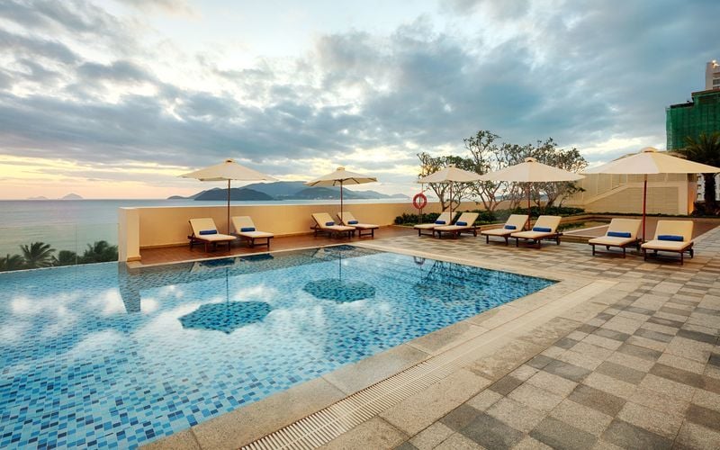 Khách sạn Vinpearl Beachfront Nha Trang