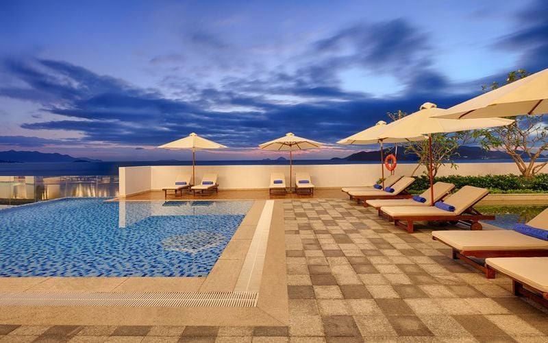 Khách sạn Vinpearl Beachfront Nha Trang