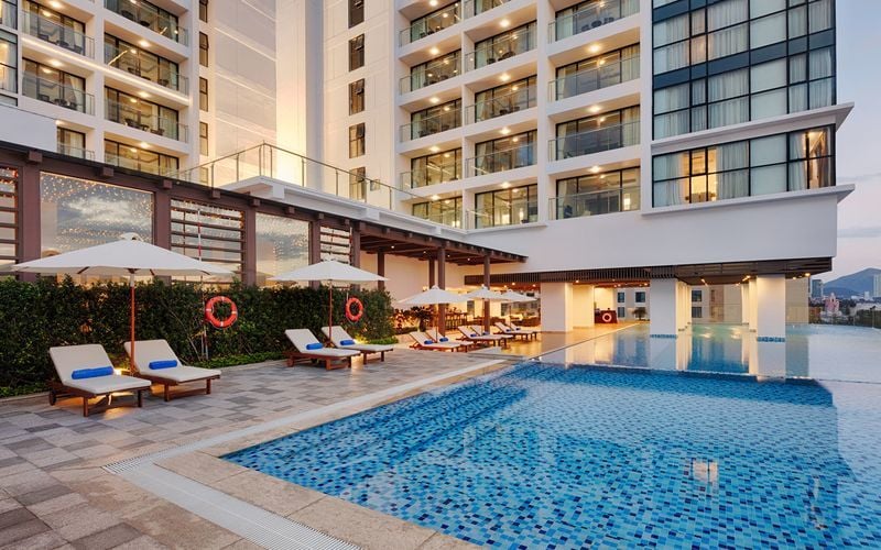 Khách sạn Vinpearl Beachfront Nha Trang