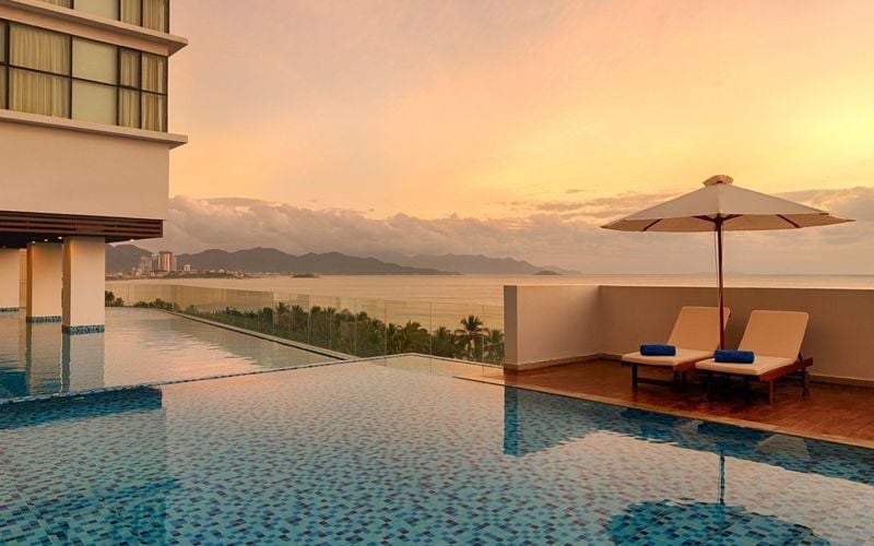 Khách sạn Vinpearl Beachfront Nha Trang