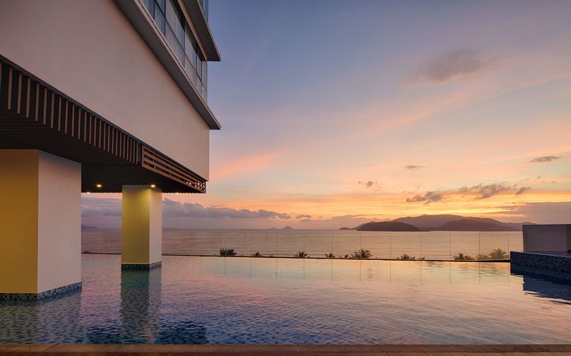 Khách sạn Vinpearl Beachfront Nha Trang