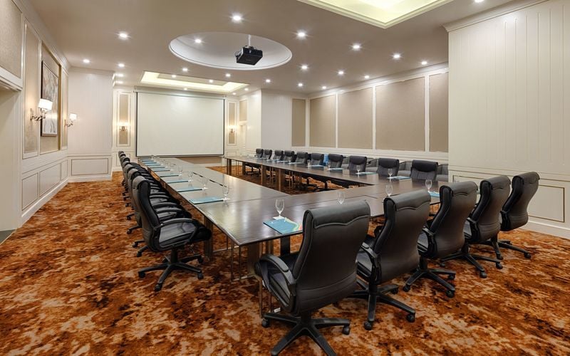 Khách sạn Vinpearl Beachfront Nha Trang
