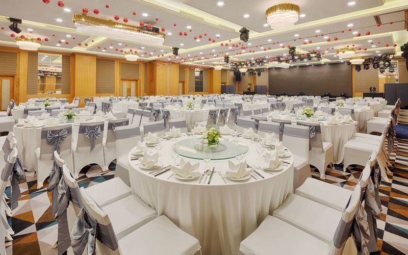 Khách sạn Vinpearl Beachfront Nha Trang
