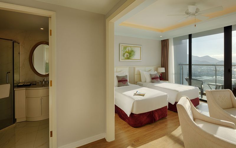 Khách sạn Vinpearl Beachfront Nha Trang