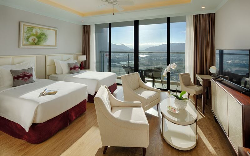 Khách sạn Vinpearl Beachfront Nha Trang