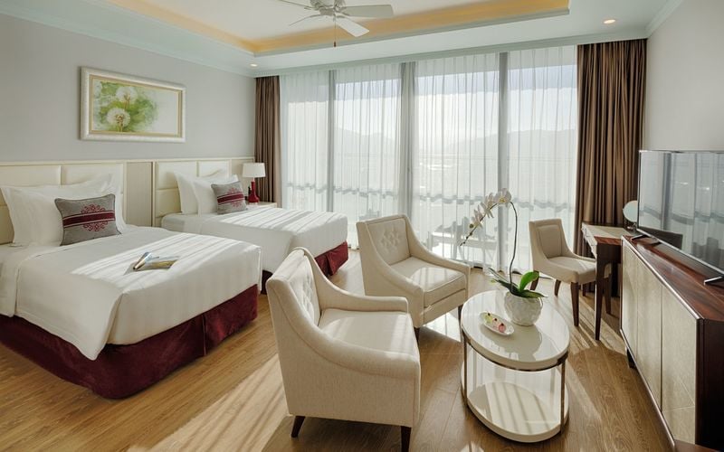 Khách sạn Vinpearl Beachfront Nha Trang