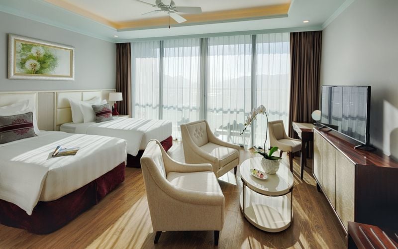 Khách sạn Vinpearl Beachfront Nha Trang