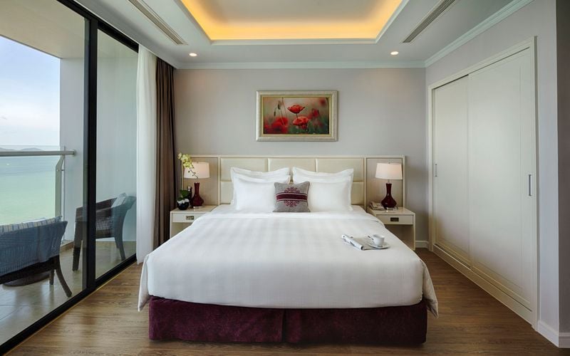 Khách sạn Vinpearl Beachfront Nha Trang