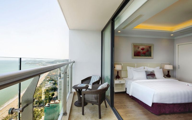 Khách sạn Vinpearl Beachfront Nha Trang