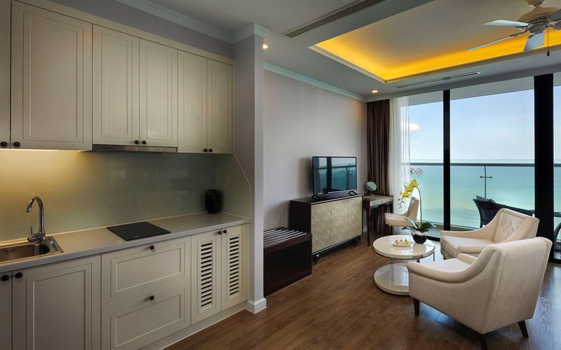 Khách sạn Vinpearl Beachfront Nha Trang